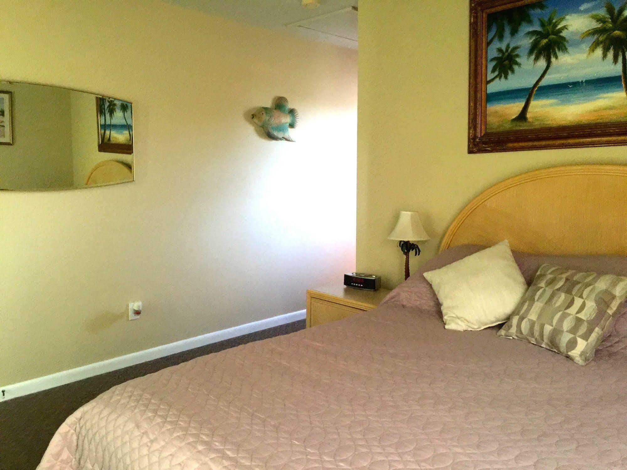 Mellon Patch Inn Port St. Lucie Екстериор снимка
